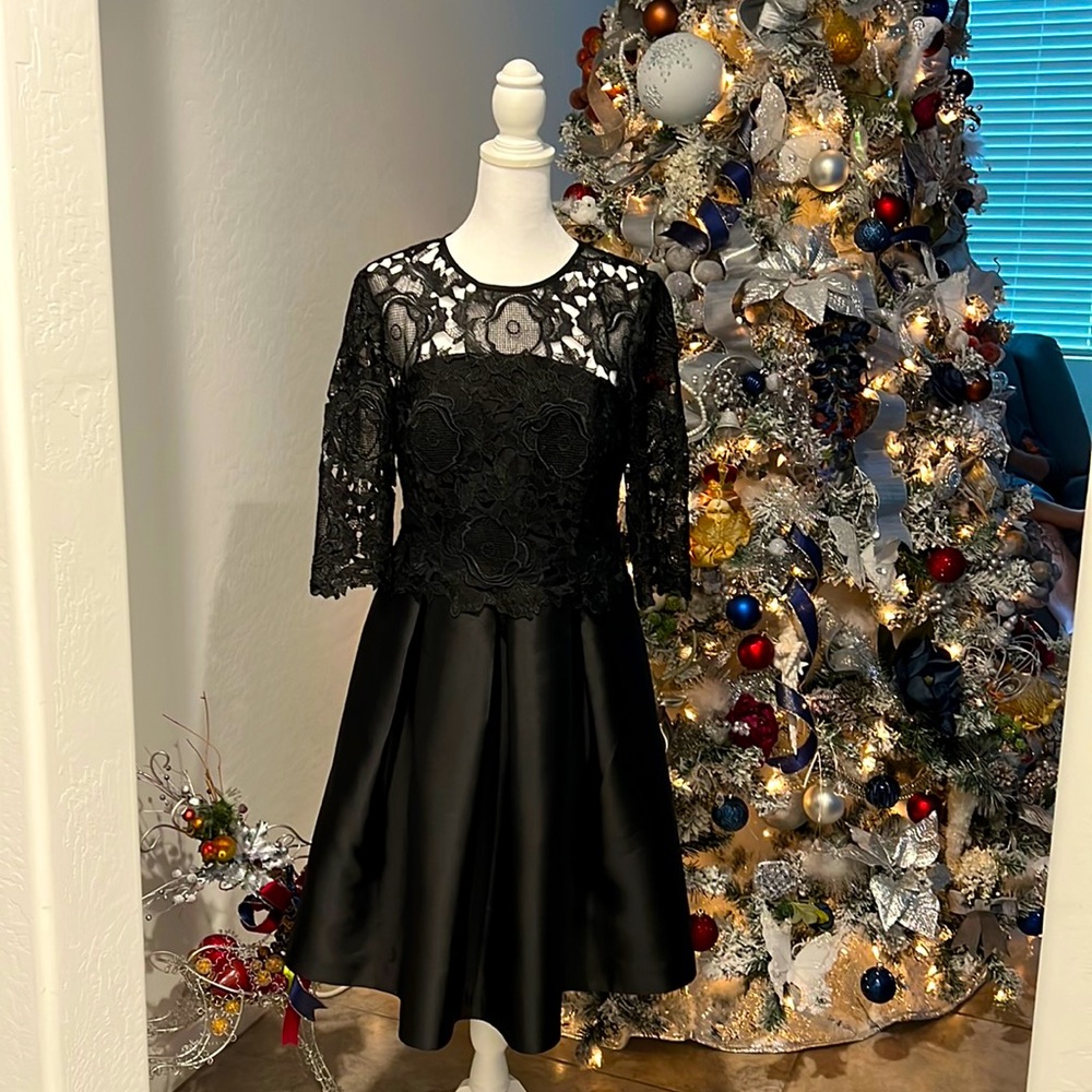 TED BAKER,LACE and SATIN COCKTAIL DRESS.